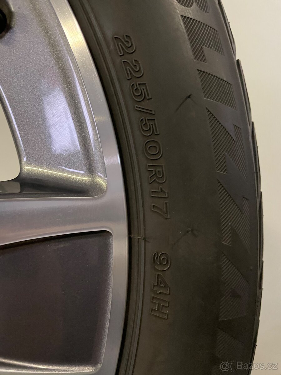 Orig zimni Mercedes C w205 s205 r17 225/50/17 99% - 8