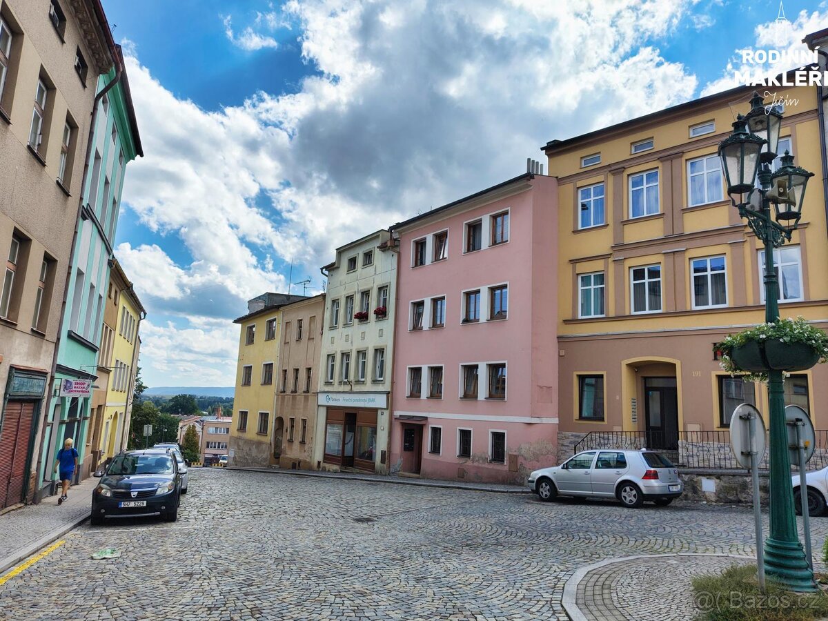 Pronájem bytu 3+kk, Malé náměstí 190, Broumov - 8