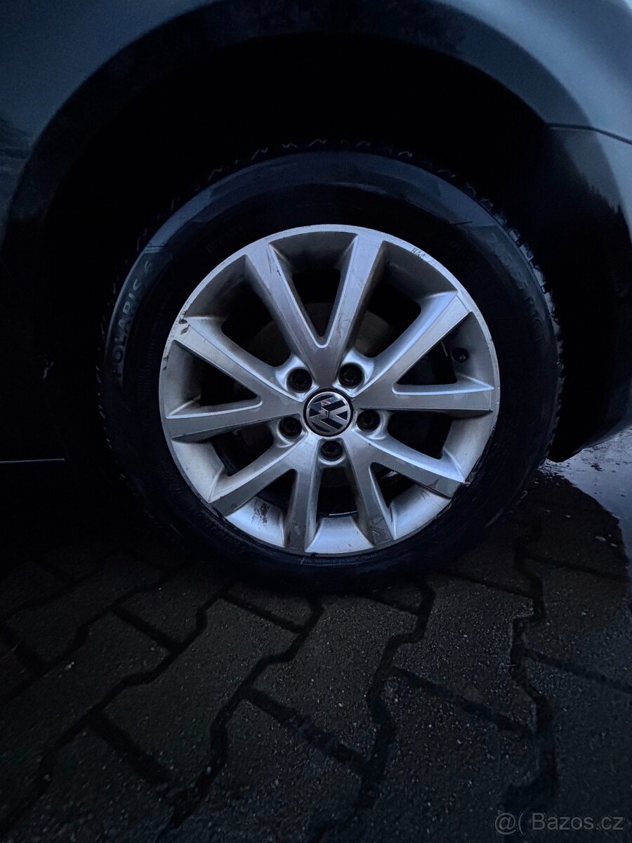 VW Golf 1.4 TSI • 90 kW • 2010 • 191 929 km • Servisní kniha - 8