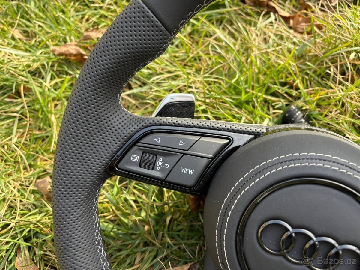 AUDI VOLANT - ZKOSENY - AIRBAG - RS ALU PADLA - 8