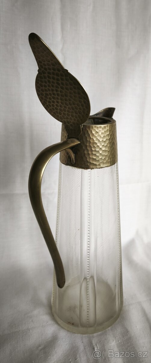 skleněná karafa s kovovým víkem - 8
