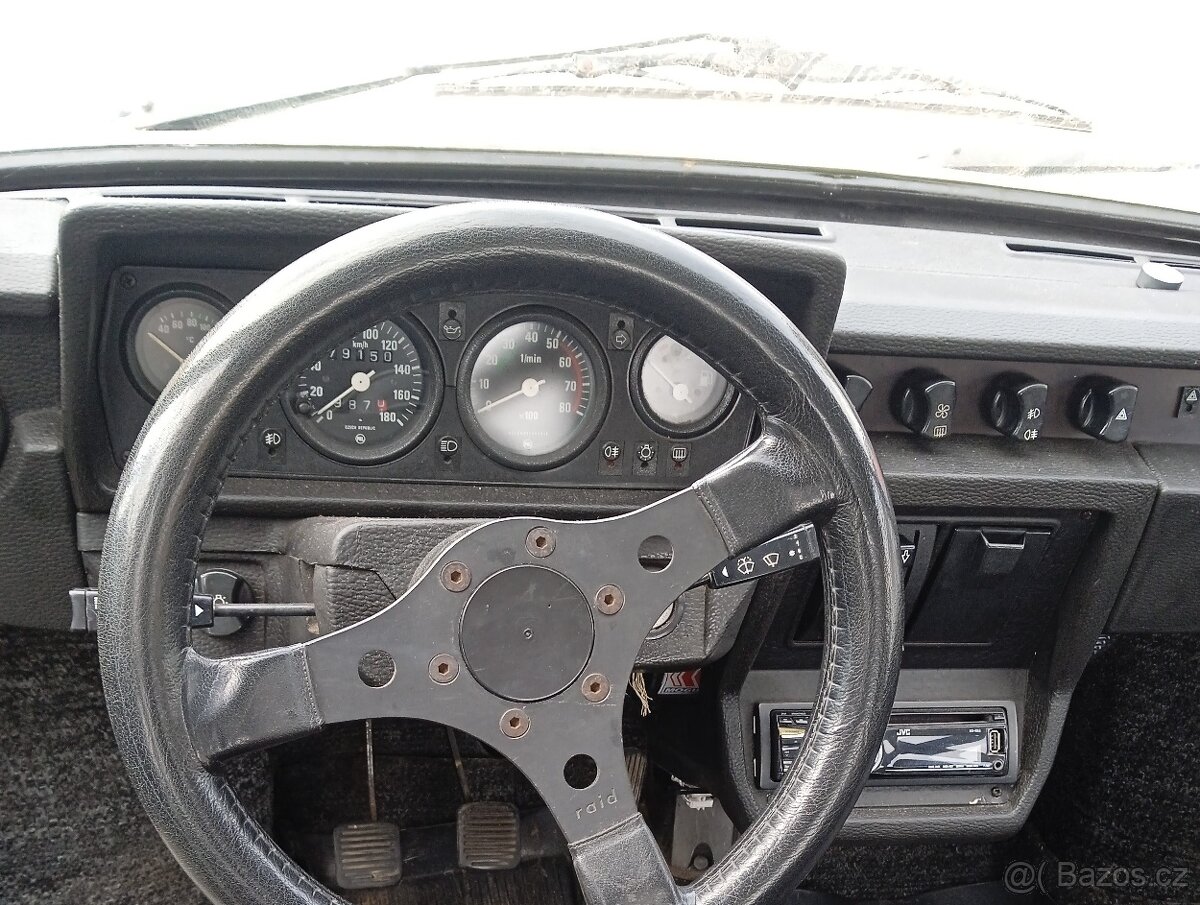 Škoda 105 (motor Favorit, 5q) - 8