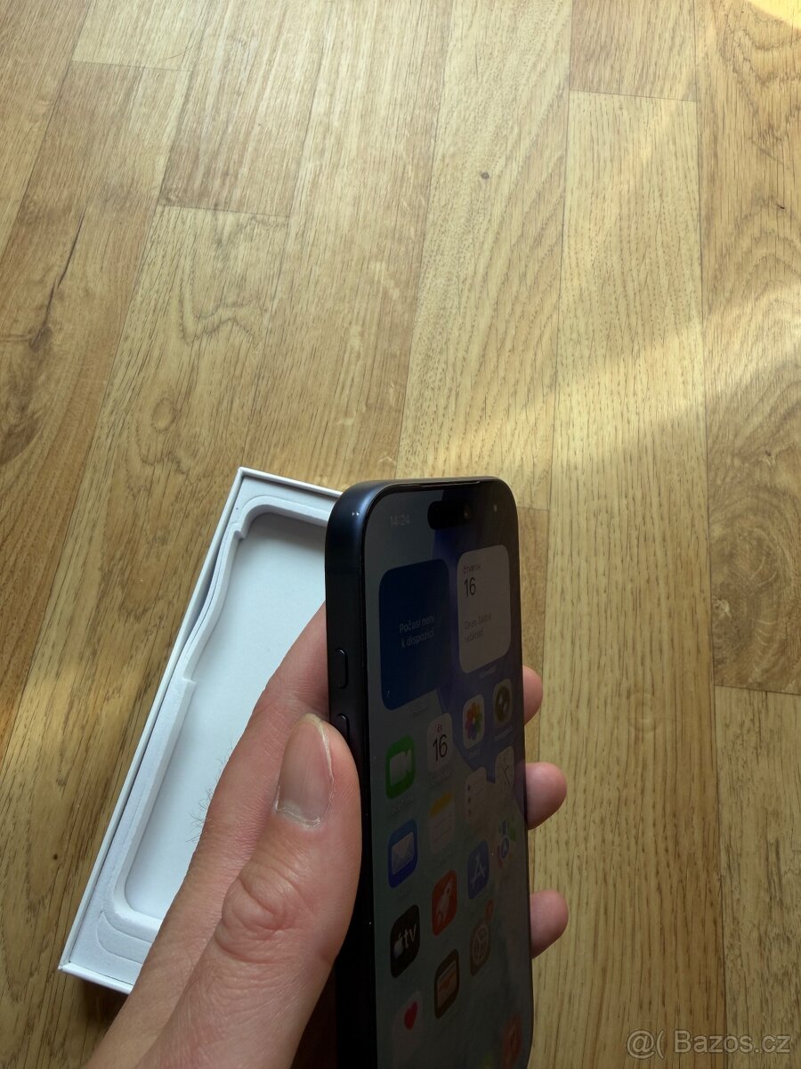 Apple iPhone 17 Pro 256GB modrý - 8