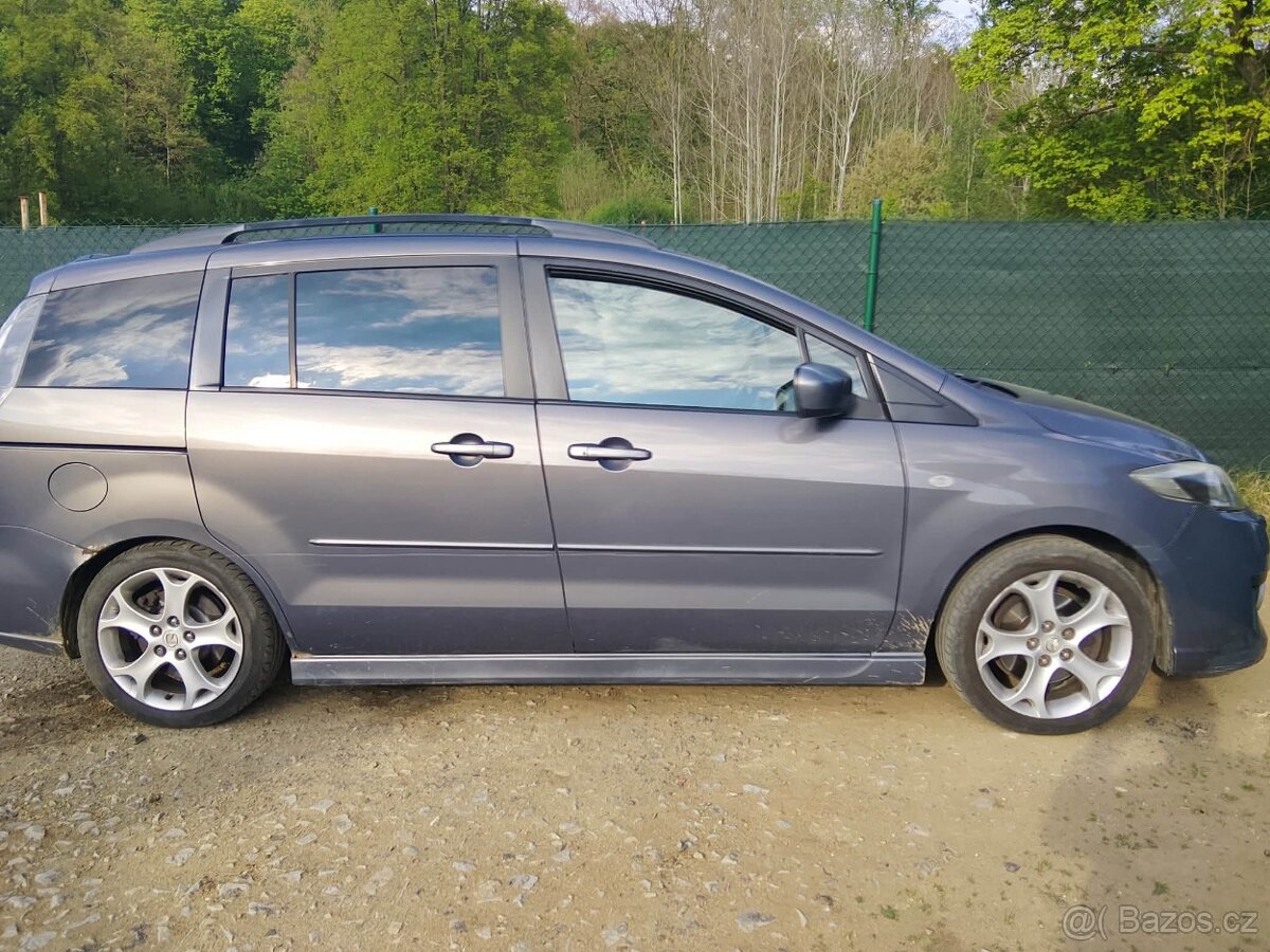 mazda 5 - 8