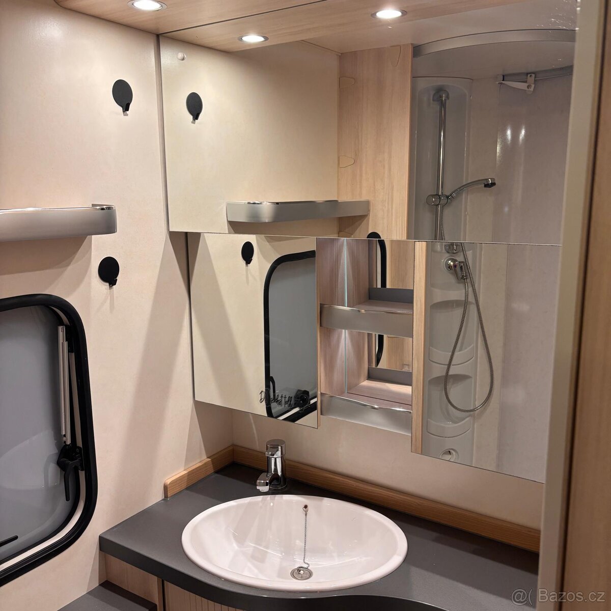 Hobby 545 KMF KMFE caravan - 8