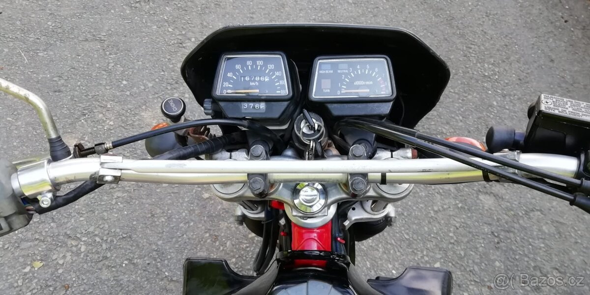 Yamaha XT 600 - 8