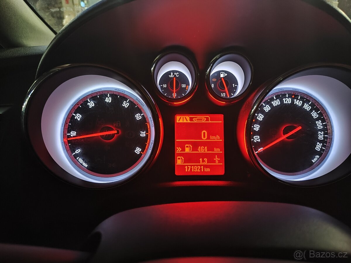 Opel Astra J 1.4 benzin - 8