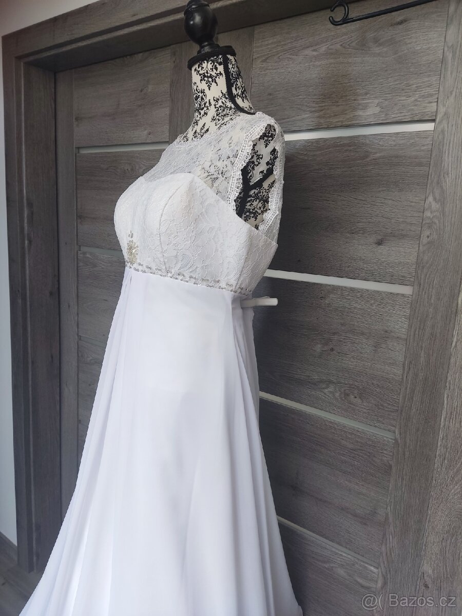 Svatební šatyvel. 44/48 - 8