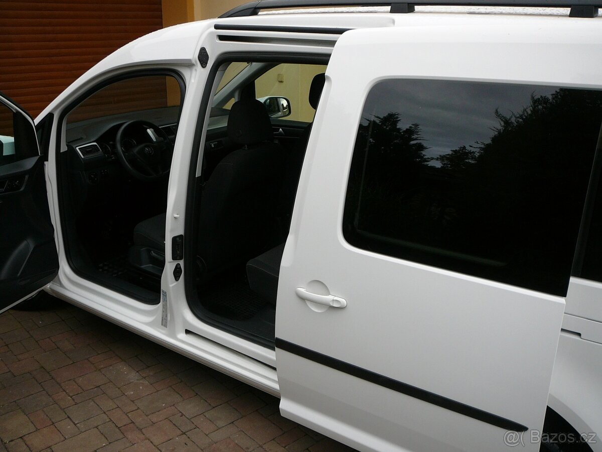 VW CADDY MAXI 2.0 TDI 110KW 7MÍST TAŽNÉ SERVIS - 8