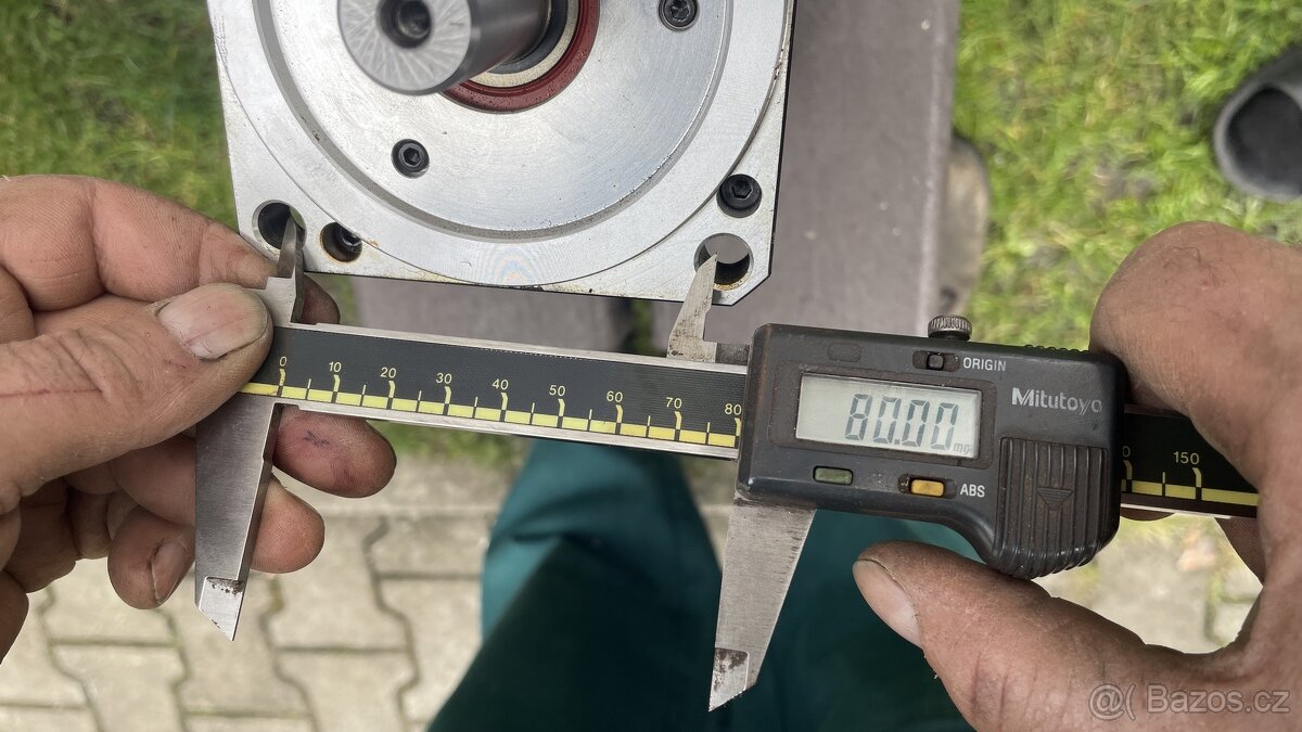 Krokový motor TG drives - 8