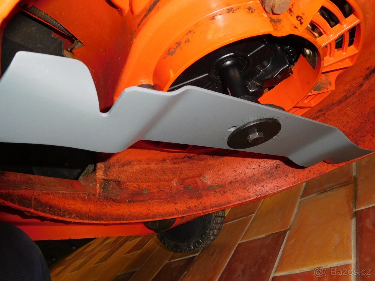 Sekačka s pojezdem - 8