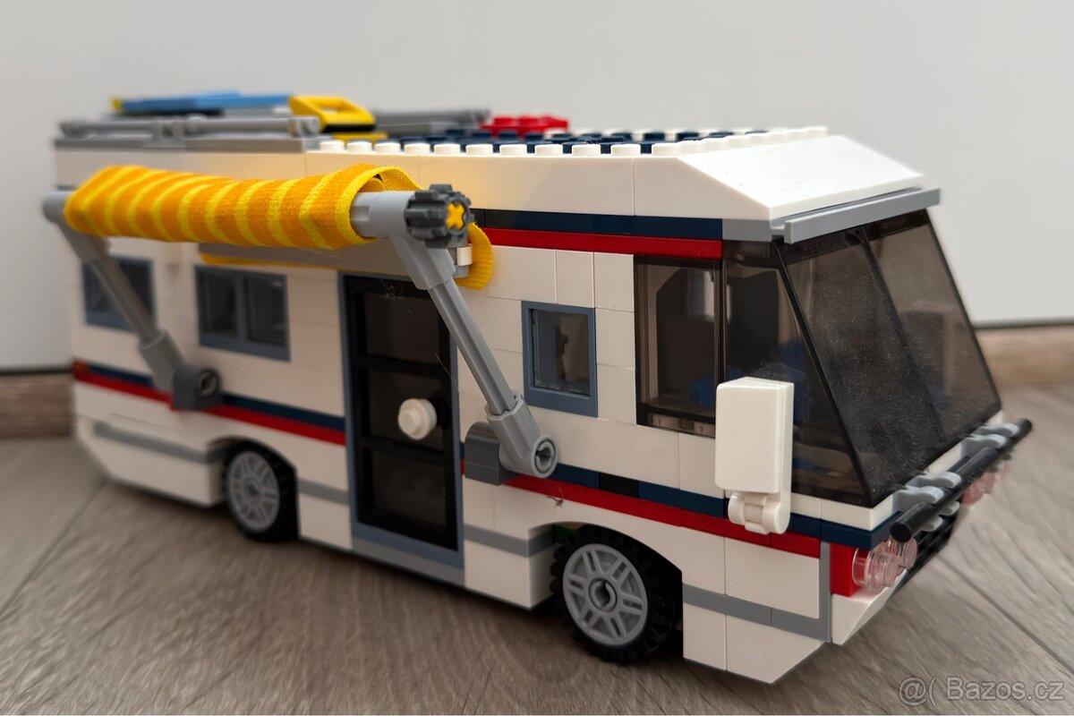 Lego sety, vlak, obchody karavan - 8