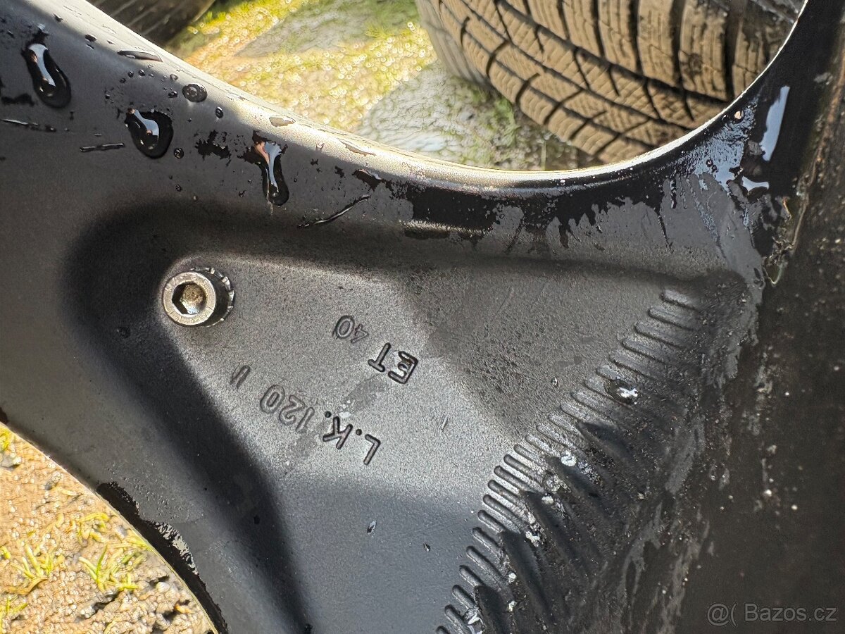 Alu 5x120 r19 dvourozměrná BMW,T5 - 8