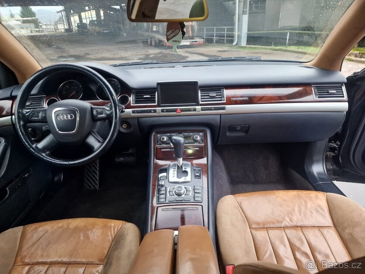 Audi A8 4.2 TDI V8 quattro, r.v.2006,240kW,najeto :308tis km - 8