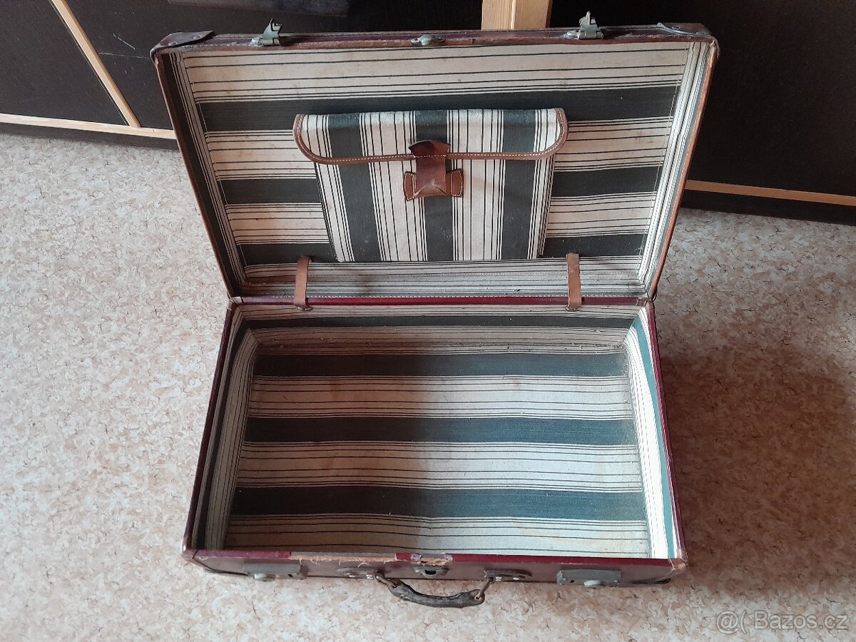 STAROŽITNÝ KOŽENÝ KUFR - 8