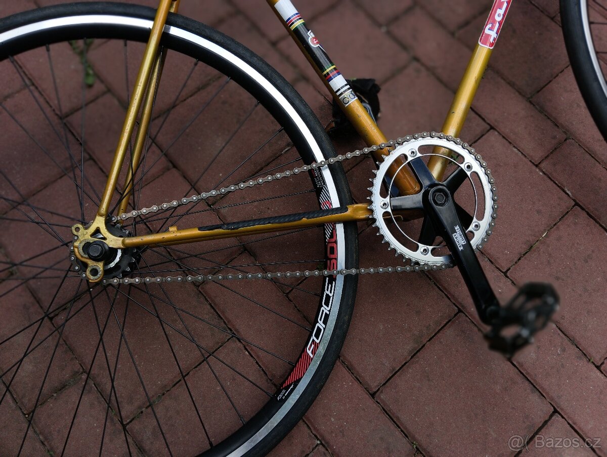 Festka Favorit 56, comp SturmeyArcher, Force - 8