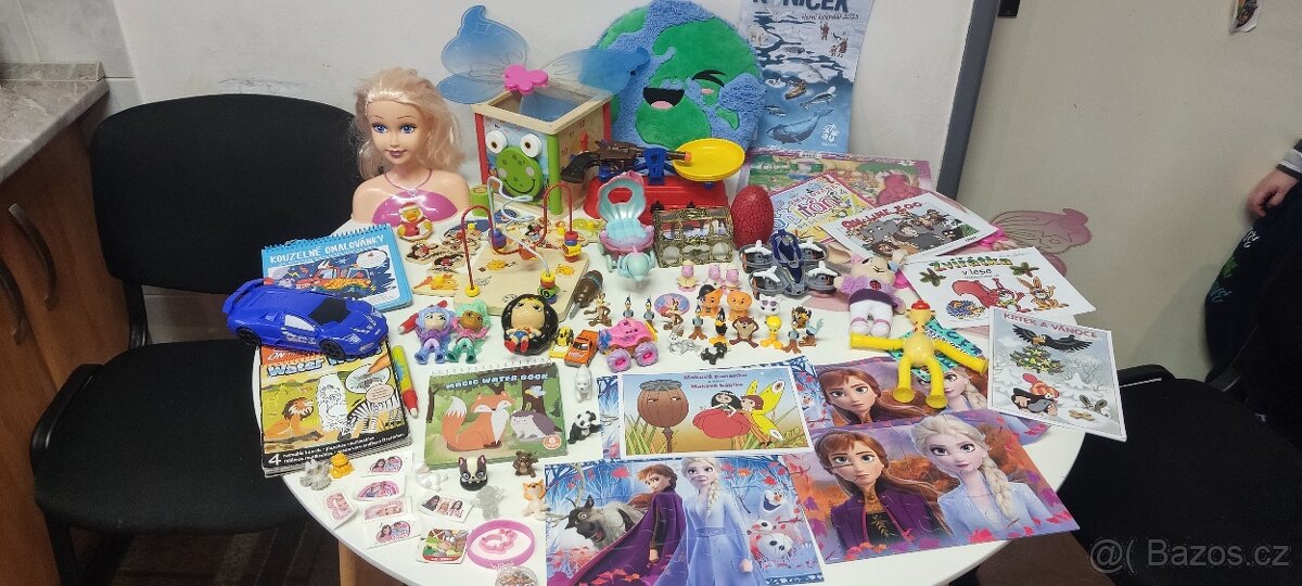 Hračky - 8
