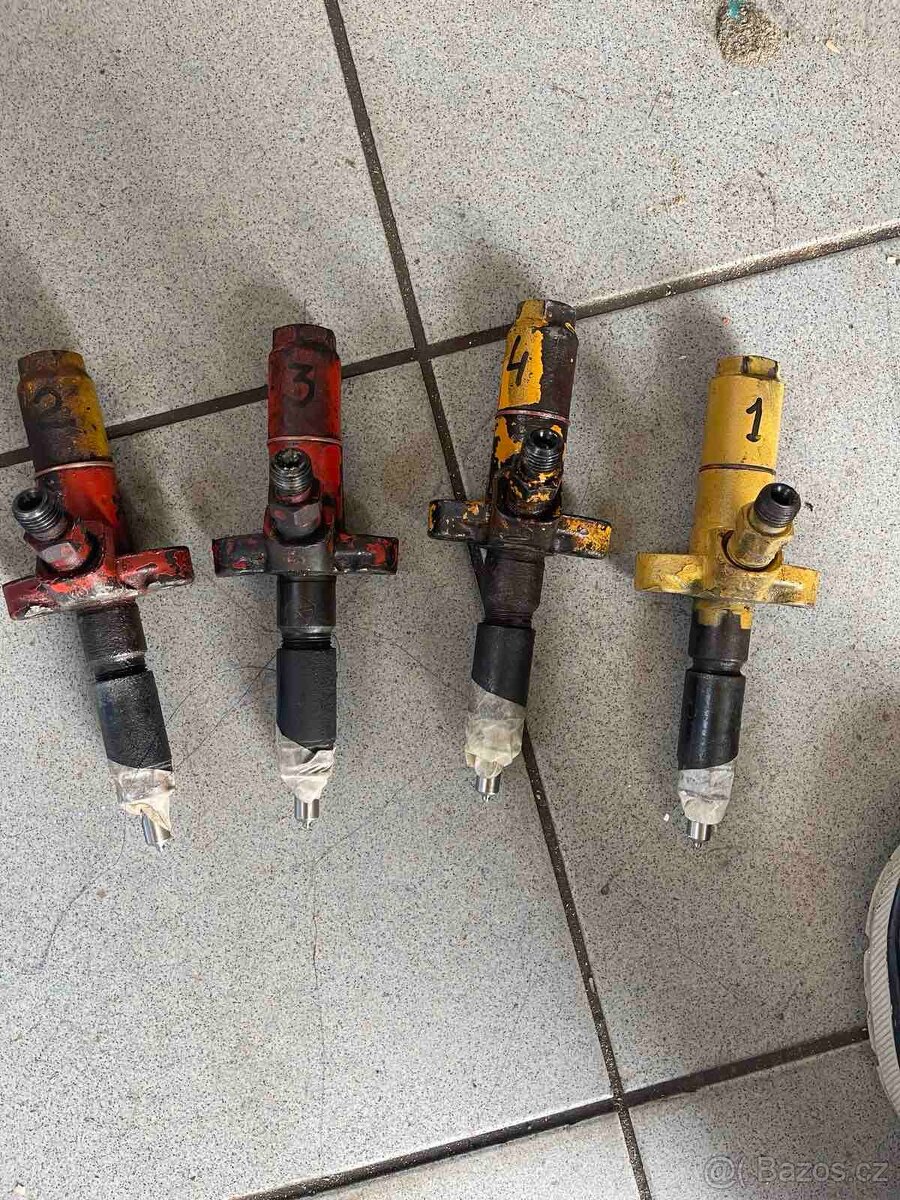 Nd na bagr Belarus , traktorbagr Belarue EO 2621 mot.D 65 M - 8