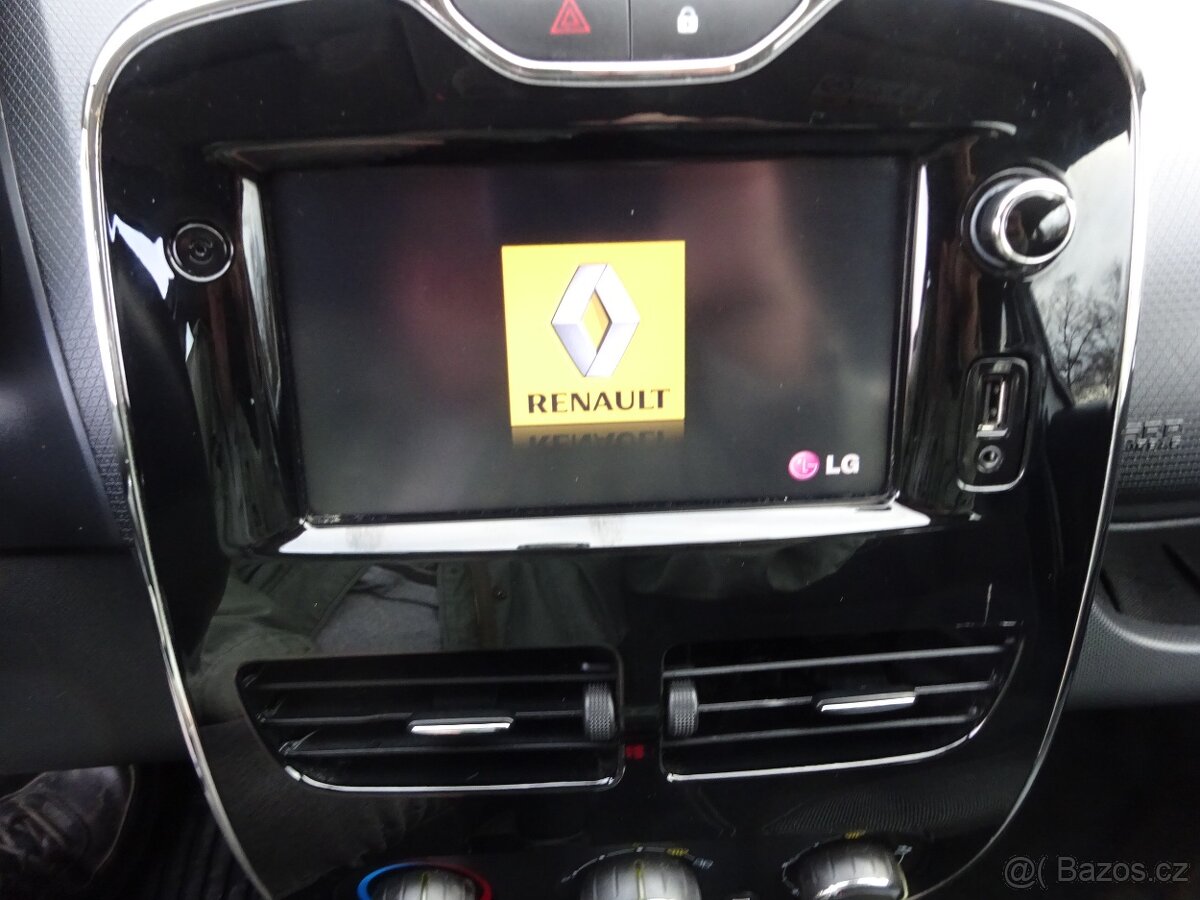 Renault Clio 1.2i Combi r.v.2014(54 kw)stk:11/2027 - 8