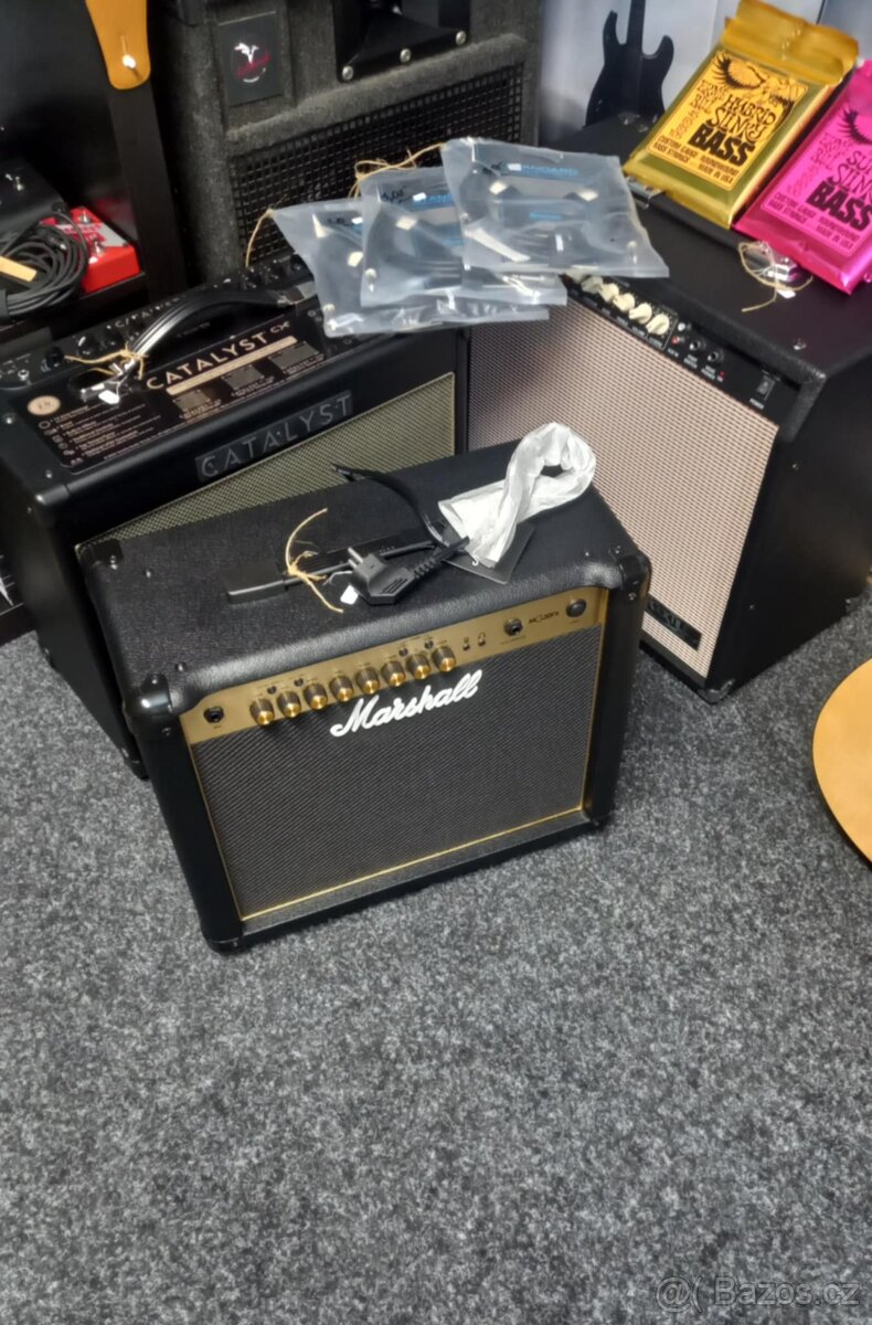 Rocková a hudební prodejna - 8