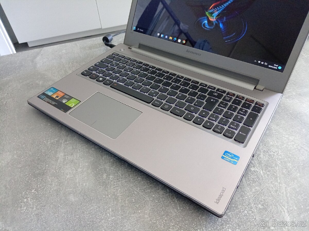 Lenovo IdeaPad Z500 - 8