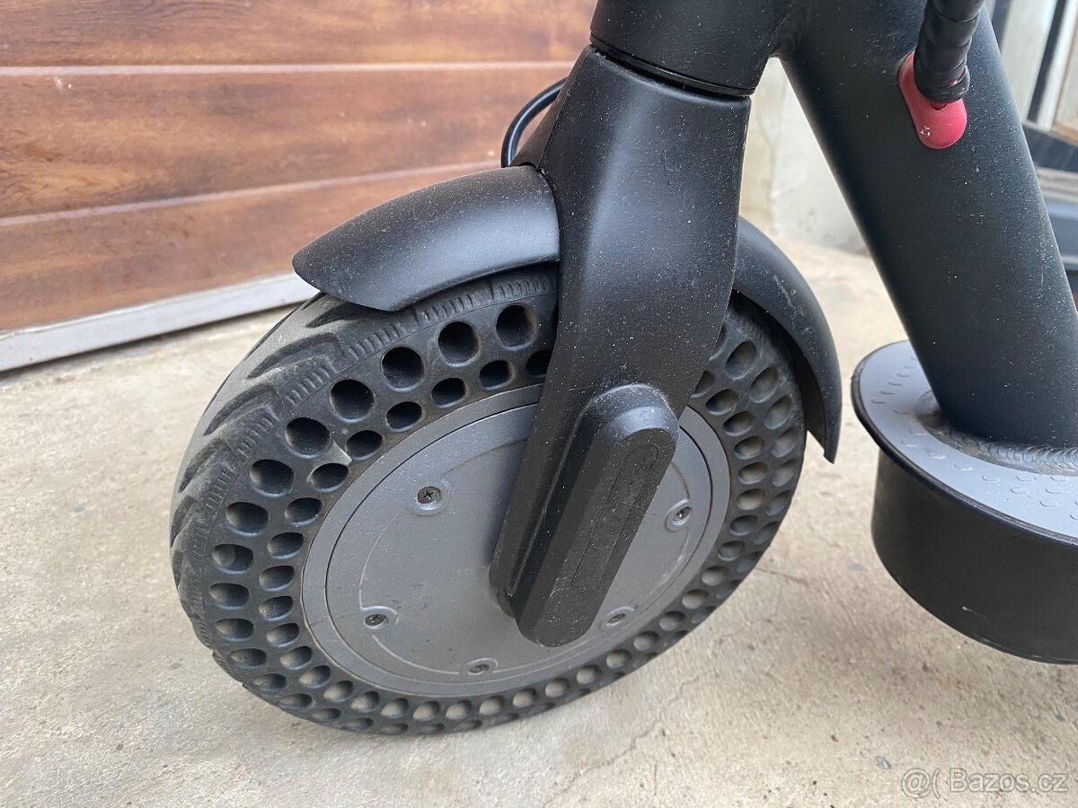 Elektrická koloběžka Sencor Scooter Two s60 - 8