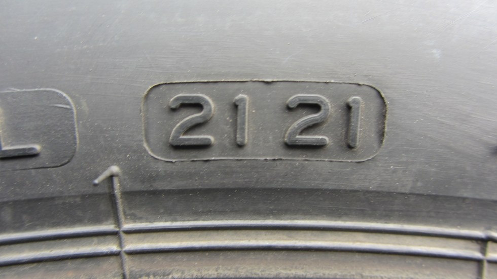 Letní pneu 235/55/19 Bridgestone - 8