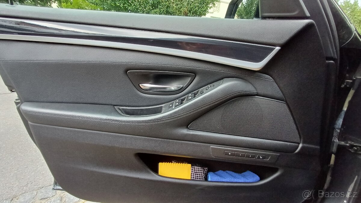 BMW 520d combi, F11 - 8