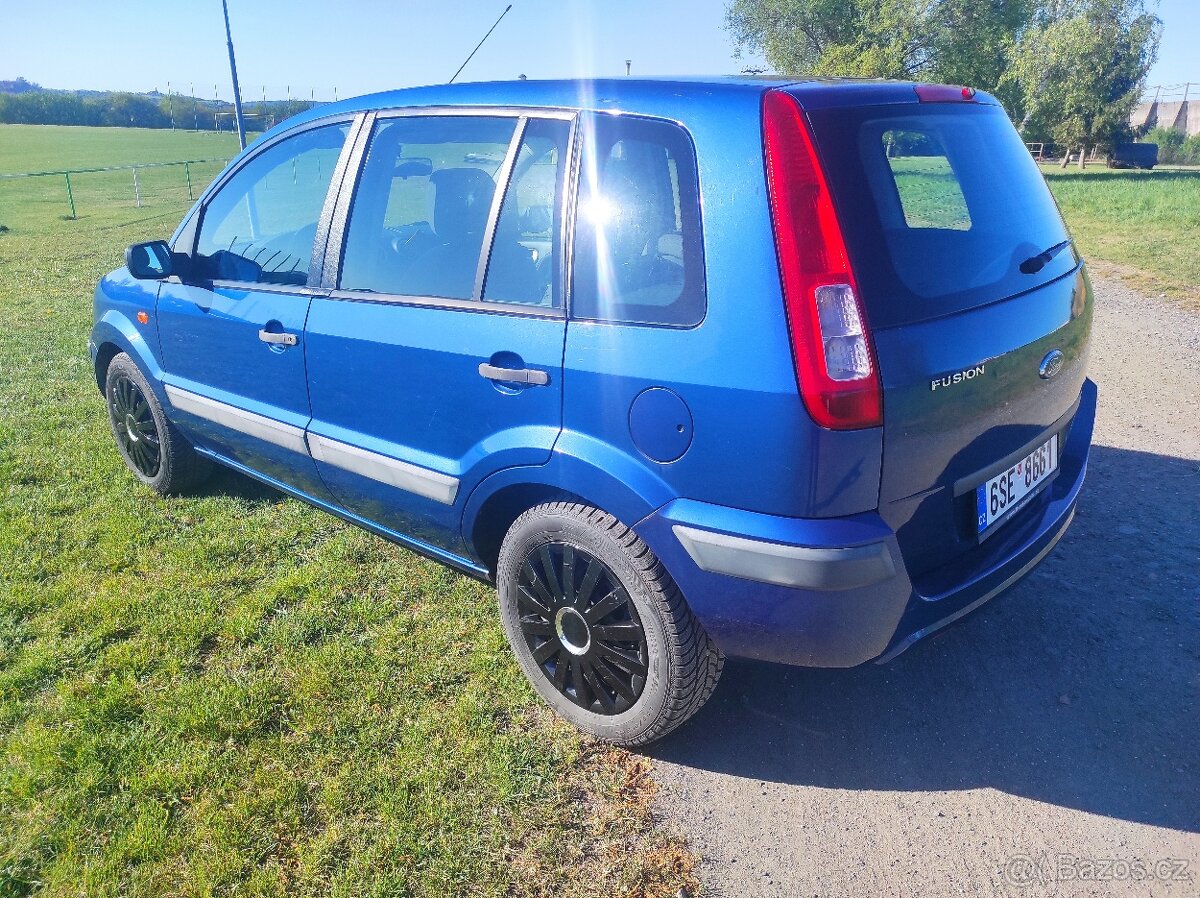 Ford Fusion 1.6 Tdci - 8