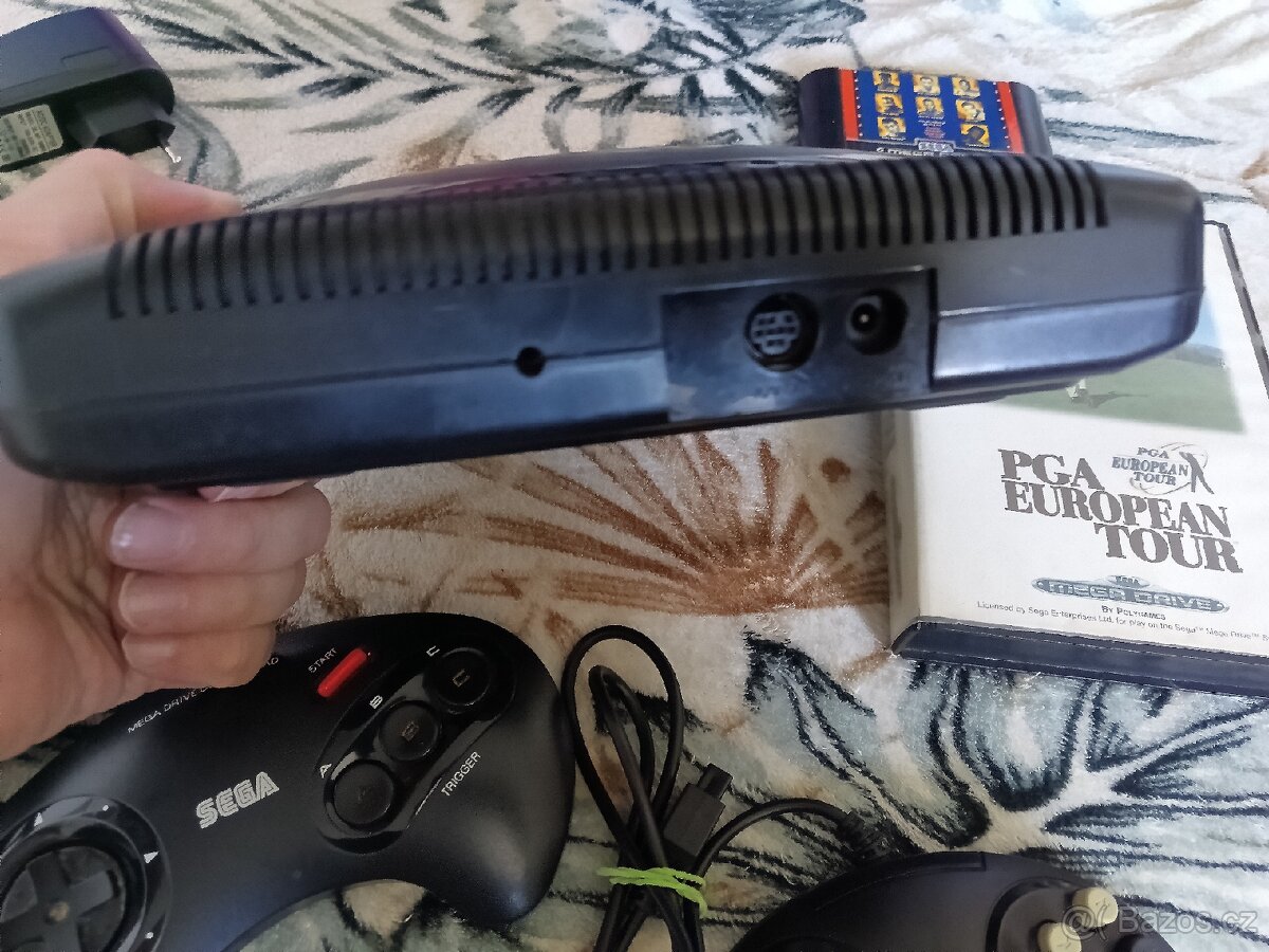 Sega Mega Drive II + Hry - 8