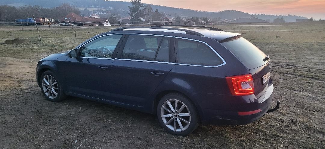 Škoda Octavia Combi III 2.0 TDI 110 kW DSG Elegance Style - 8