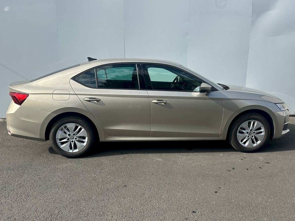 Škoda Octavia,Selection 1.5TSi 110kW M6F - 8