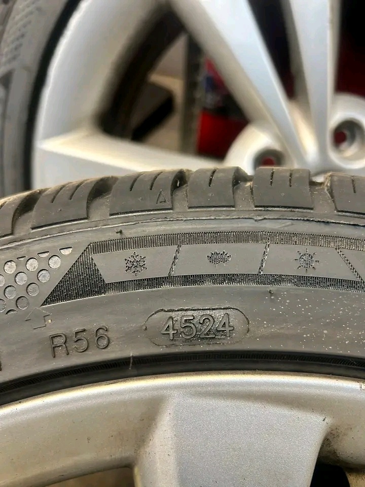 Škoda Neptune 5x112 R18 225/40 R18 - 8