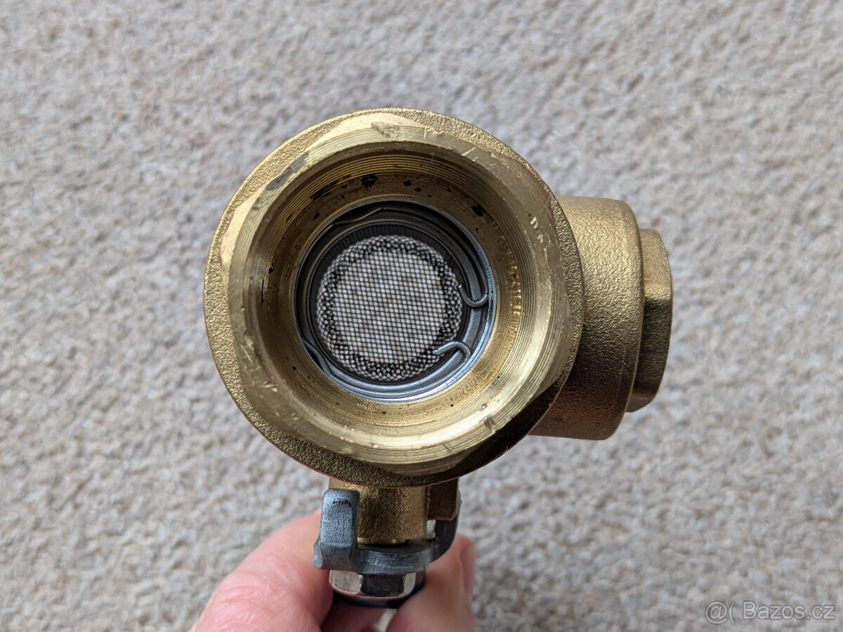 Caleffi protizámrzné ventily 5/4" + kulový filtrventil DN32 - 8