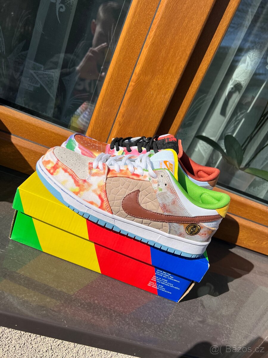 Nike SB Dunk Low Street Hawker - 8