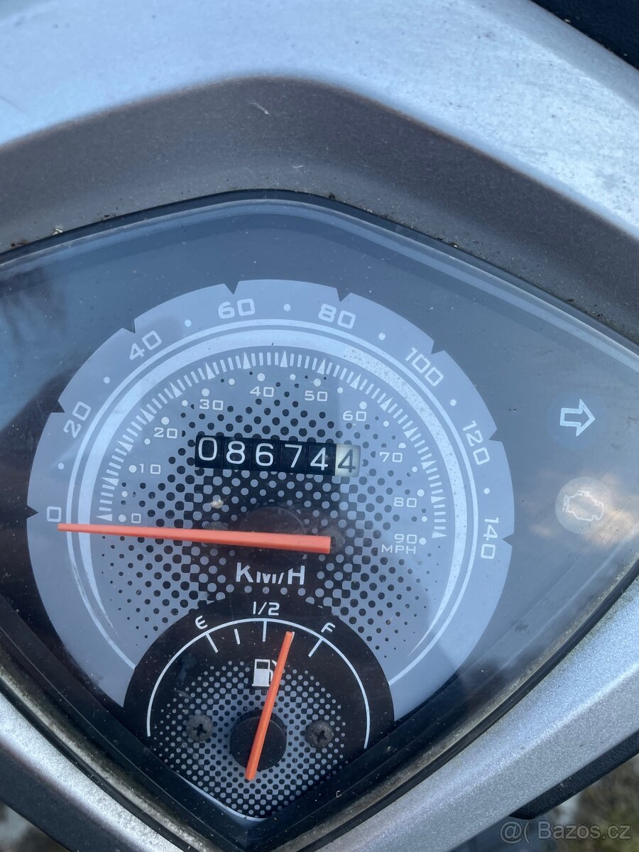 Skútr Maxon Blade 125 - 8