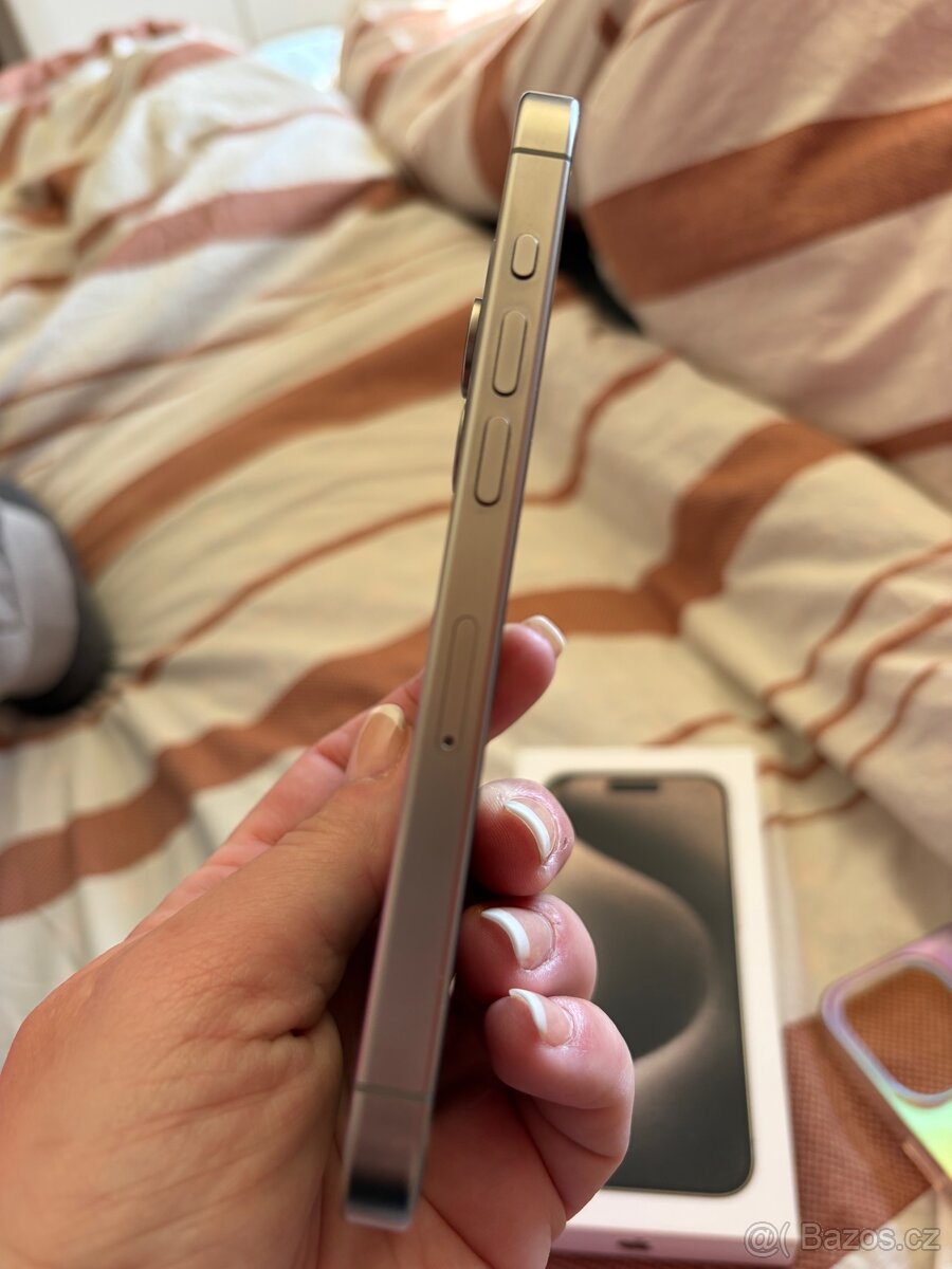 IPhone 15 Pro - 8