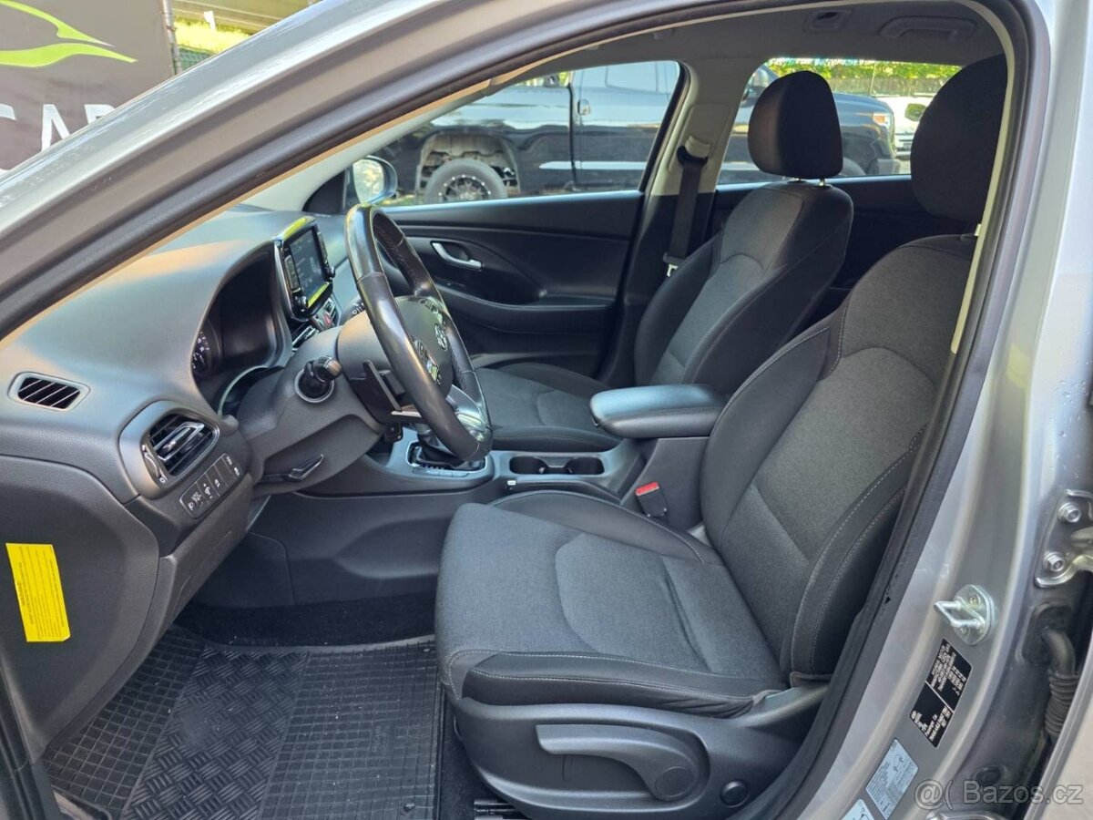 Hyundai i30 CW 1.6 CRDi Family DTC - 8