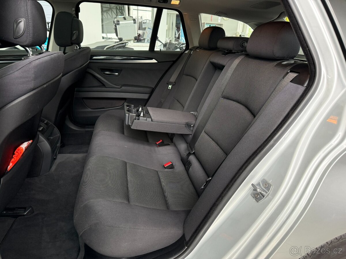 BMW Řada 5 520d 2.0 135 kW Touring F11 - 8