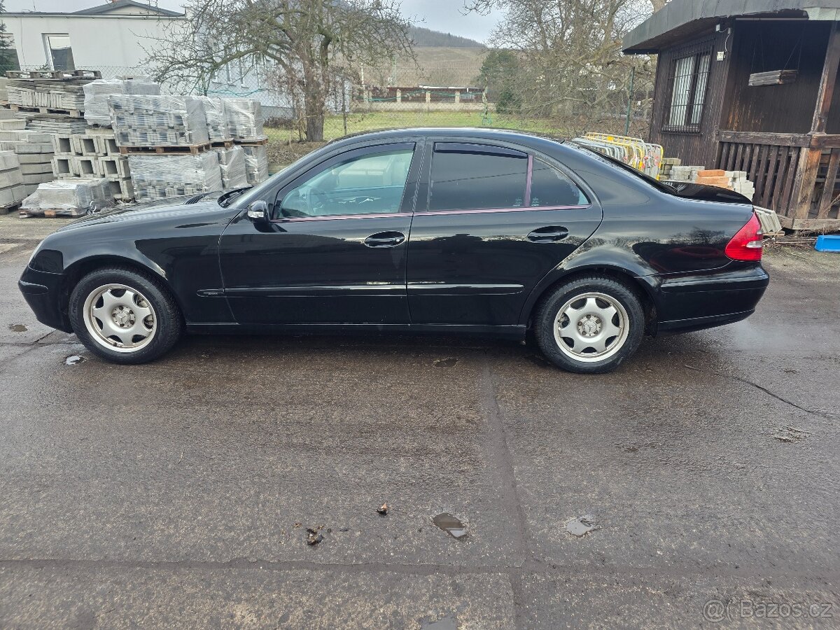 Prodám Mercedes E220 cdi PEVNÁ CENA - 8