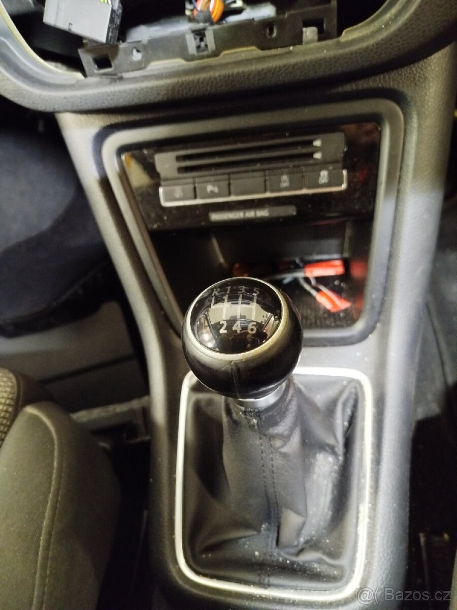 VW SHARAN 2.0 TDI 7N díly - 8