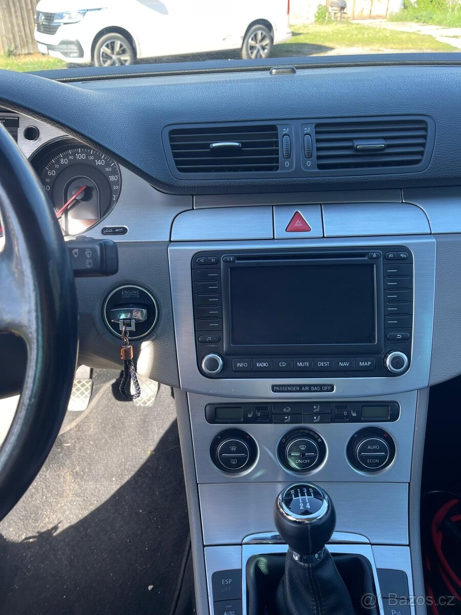 VW PASSAT 2,0 TDI B6 - 8