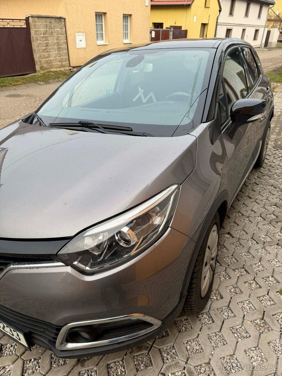 Renault Captur Hatchback 0,9 66kW 2015 naj.:114000 - 8