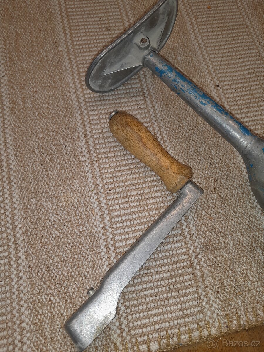 Retro ruční dvourychlostní vrtačka - 8