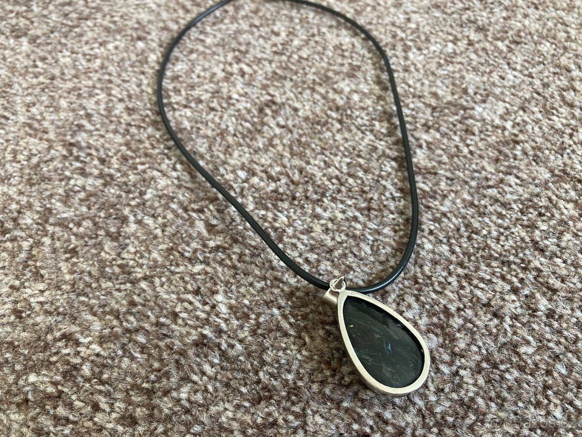 Stříbrný přívěsek s nummitem - 8