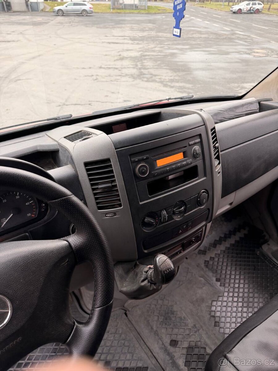 Mercedes Sprinter - 8
