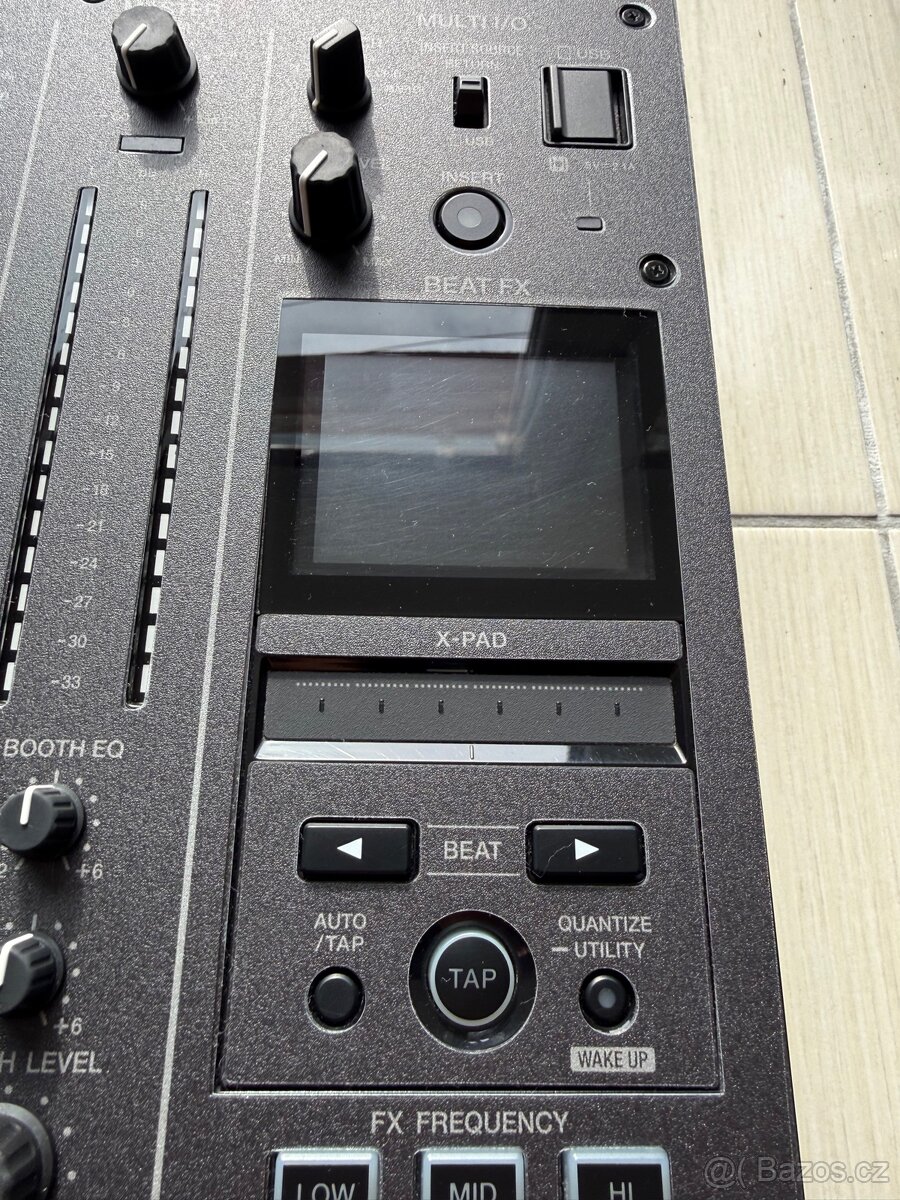 Pioneer djm a9 - 8