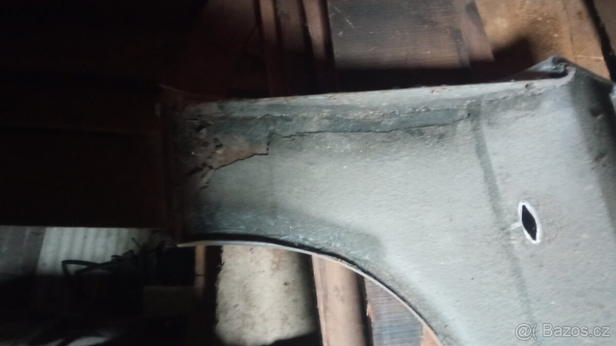 Tatra 613 blatníky - 8