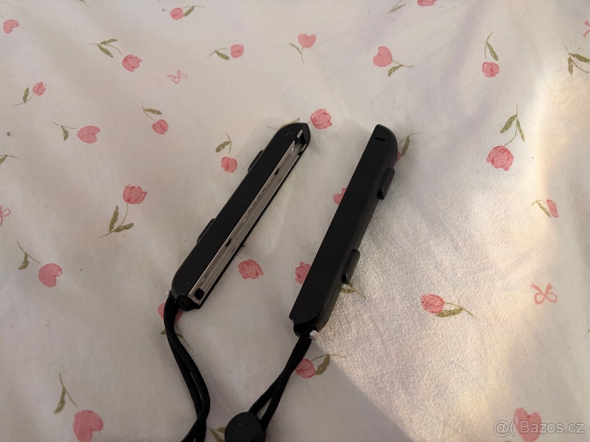 Prodám Nintendo Switch (klasická verze) - 8