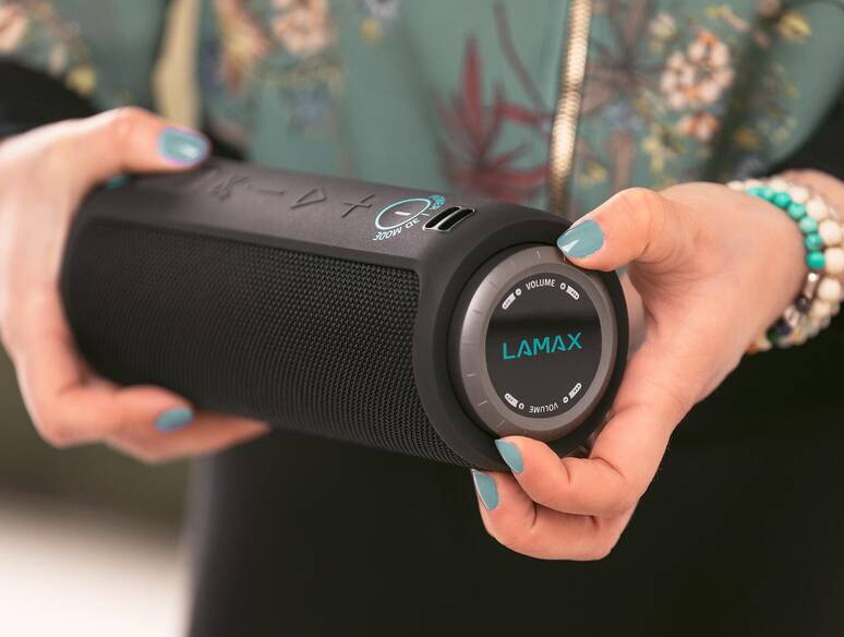 Přenosný reproduktor LAMAX Sounder2 Max černý TWS 50W Záruka - 8